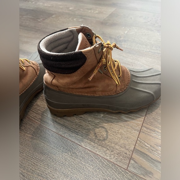 Sperry Mens Duck Boots - Picture 4 of 9